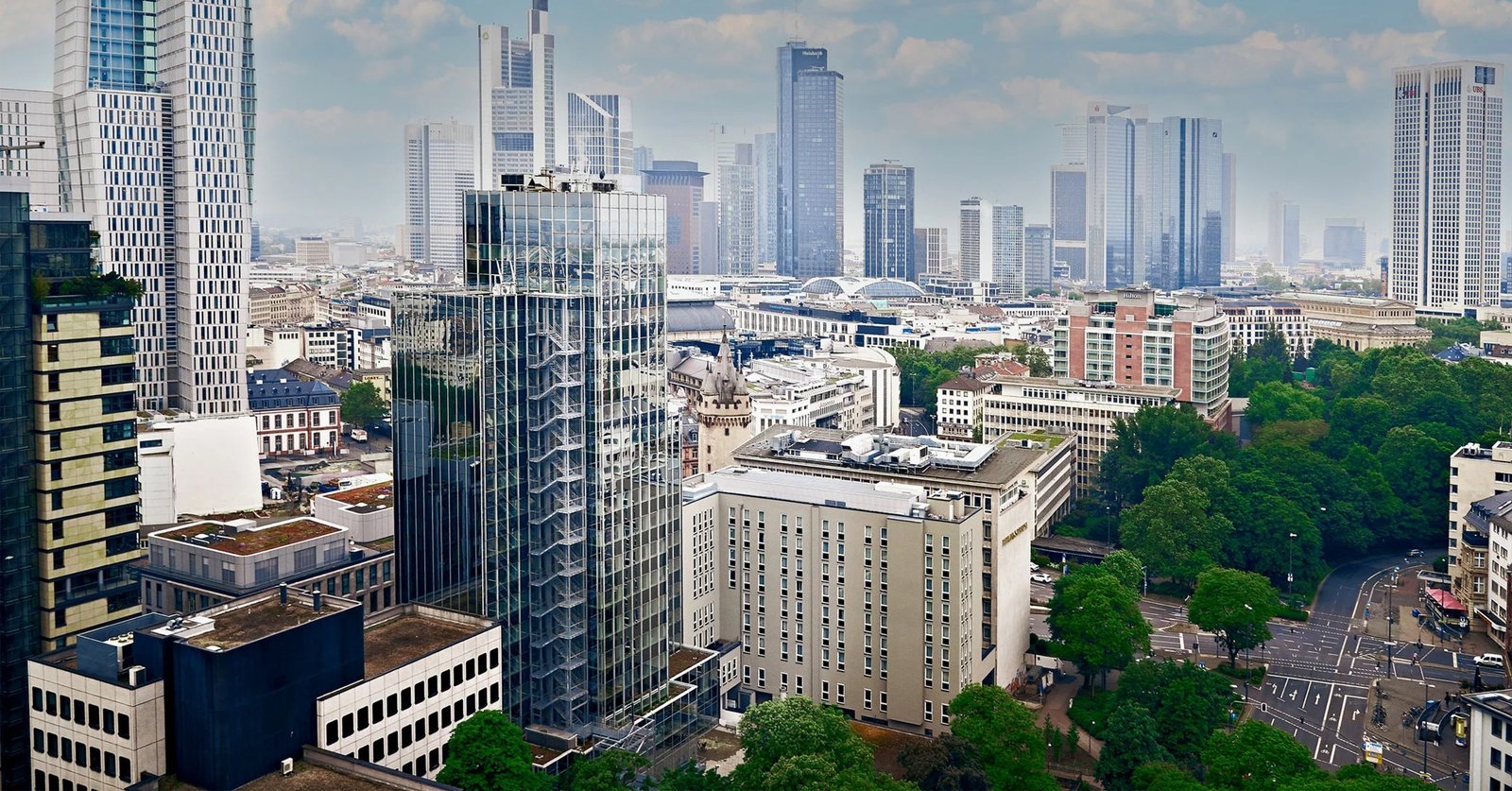 Frankfurt_home3.cc46139c